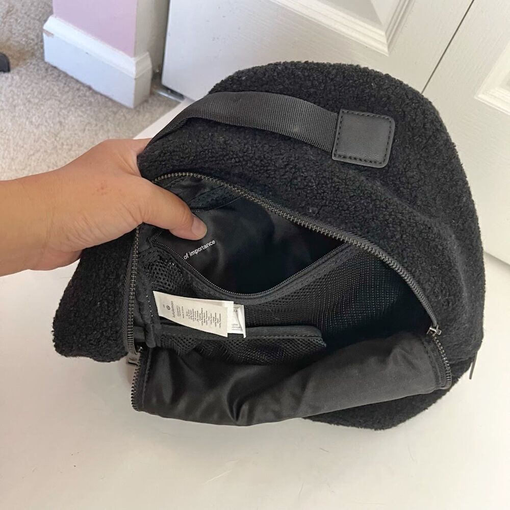 Lululemon City Adventurer Mini Wool Sherpa Shearling Fleece Zip Backpack - Picture 11 of 16